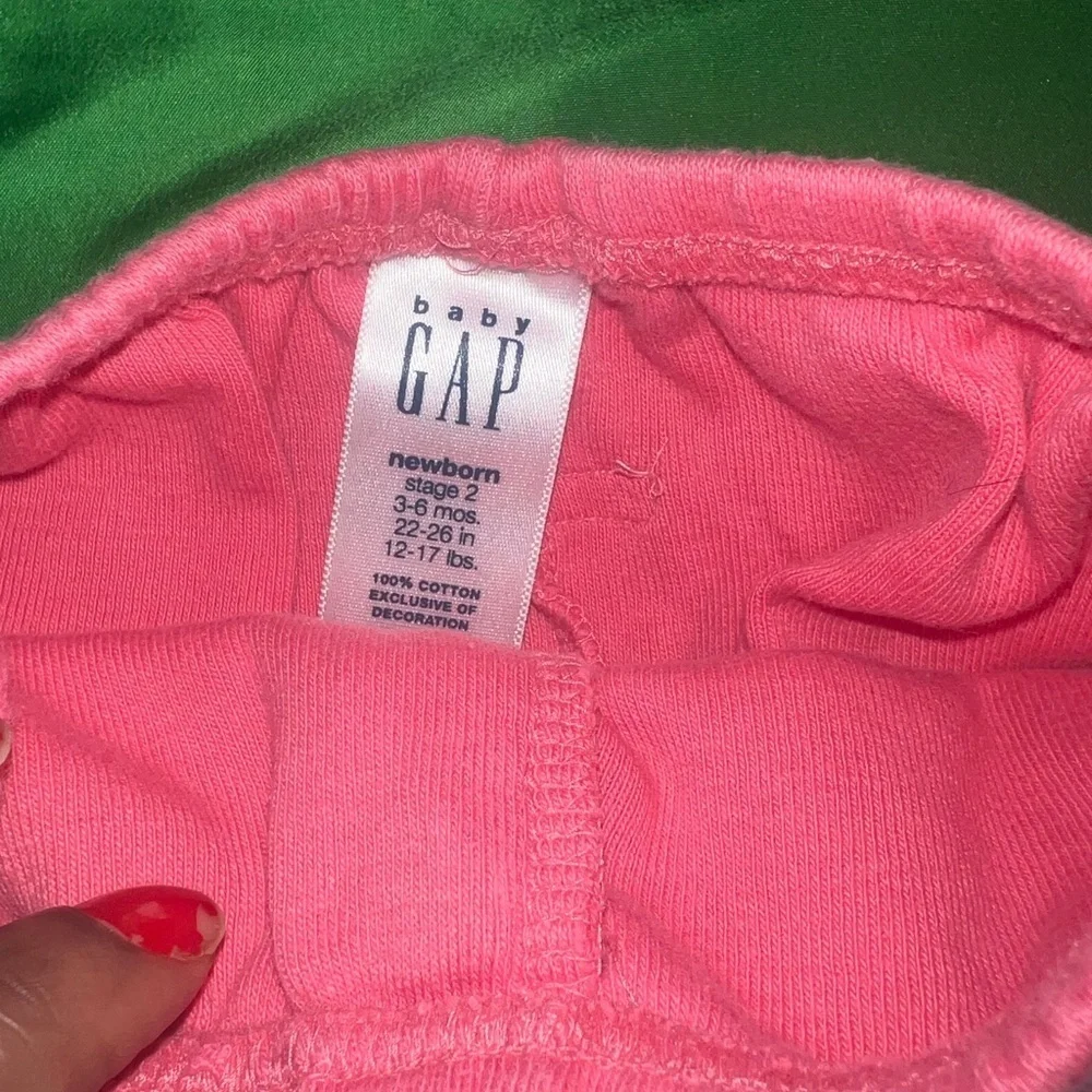 Gerber/ Baby Gap White Onesie and Pink Pants Set Newborn
